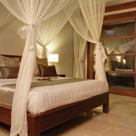 Villa Alu Lima Seminyak Buitenkant foto