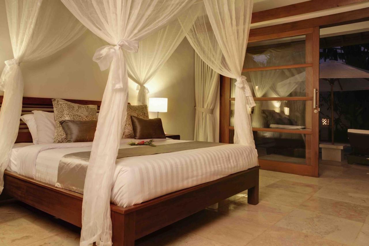 Villa Alu Lima Seminyak Buitenkant foto