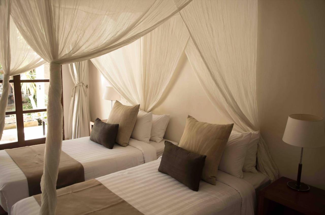 Villa Alu Lima Seminyak Buitenkant foto